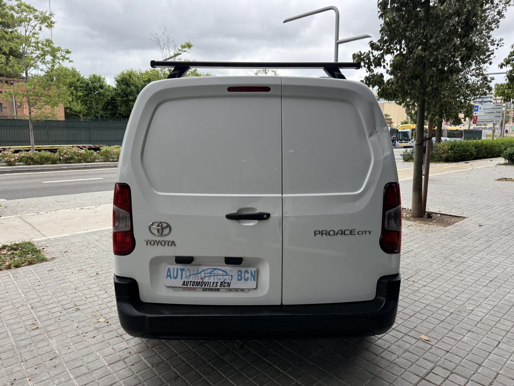 Proace City