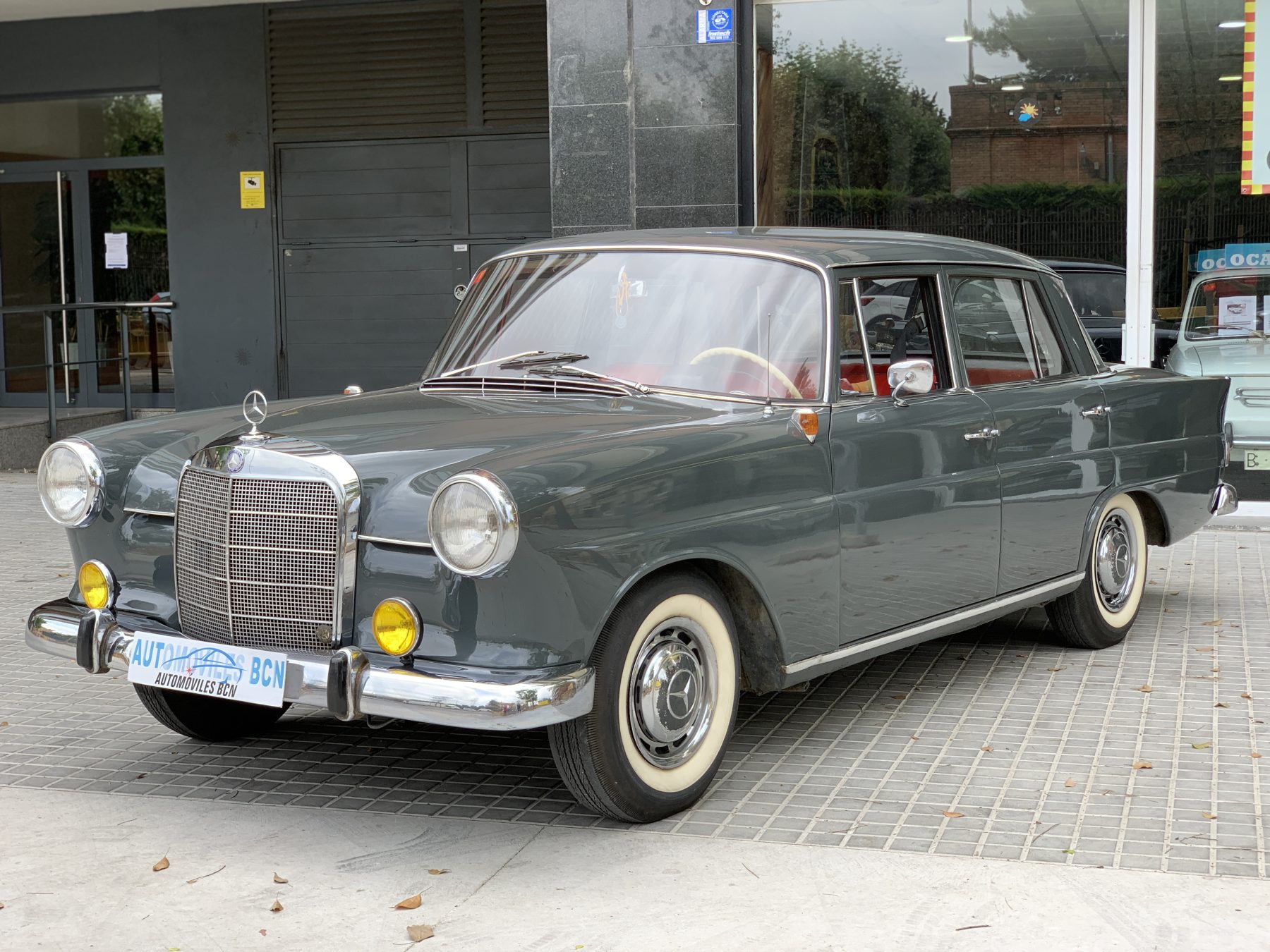 Mercedes-Benz 190d Colas