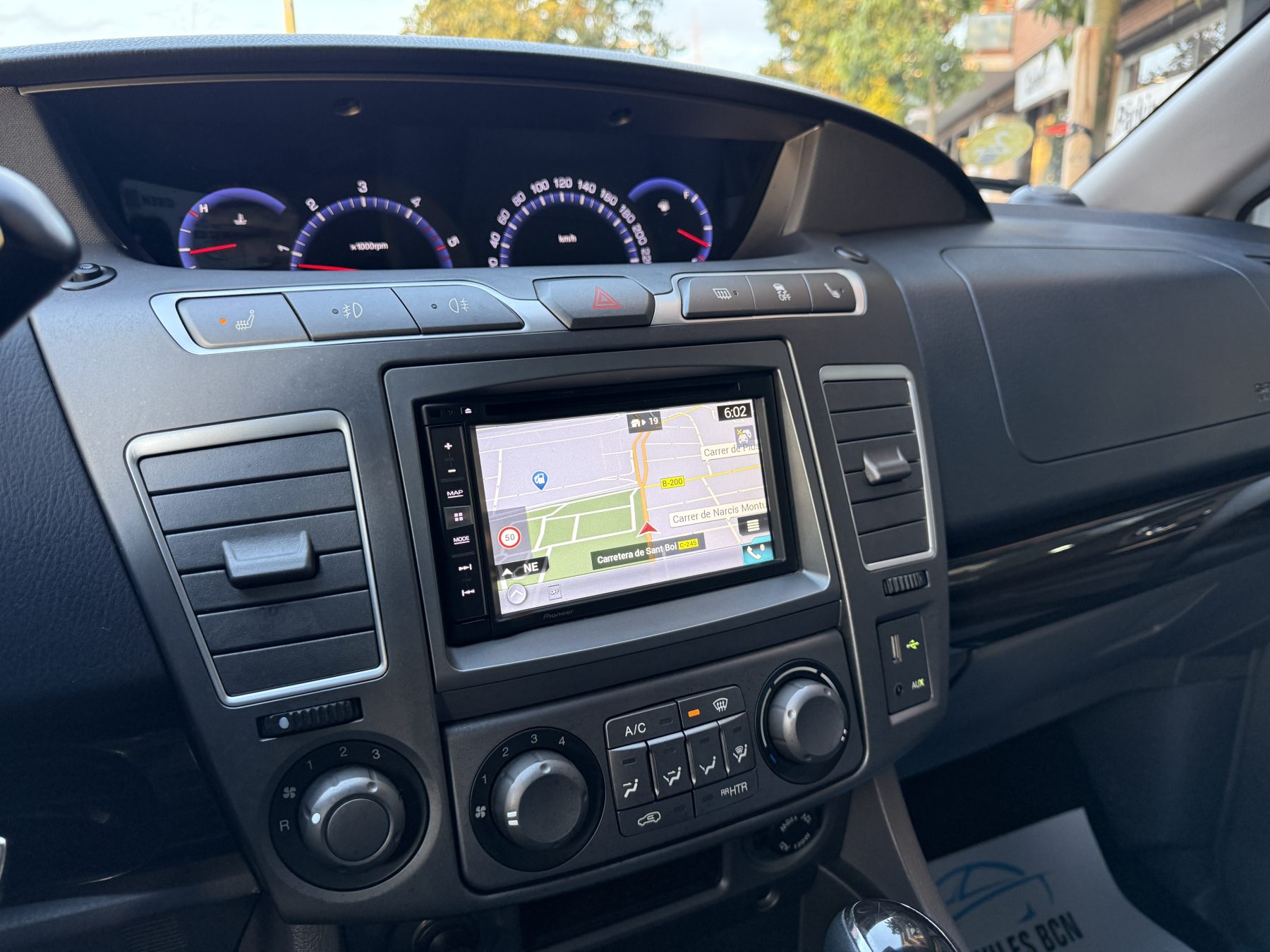 Ssangyong Rodius D22T